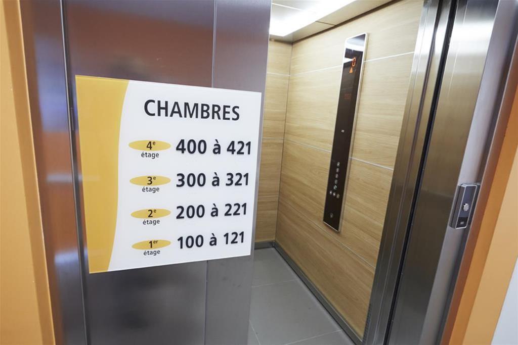 Campanile Bordeaux Ouest - Merignac Aeroport Exterior photo