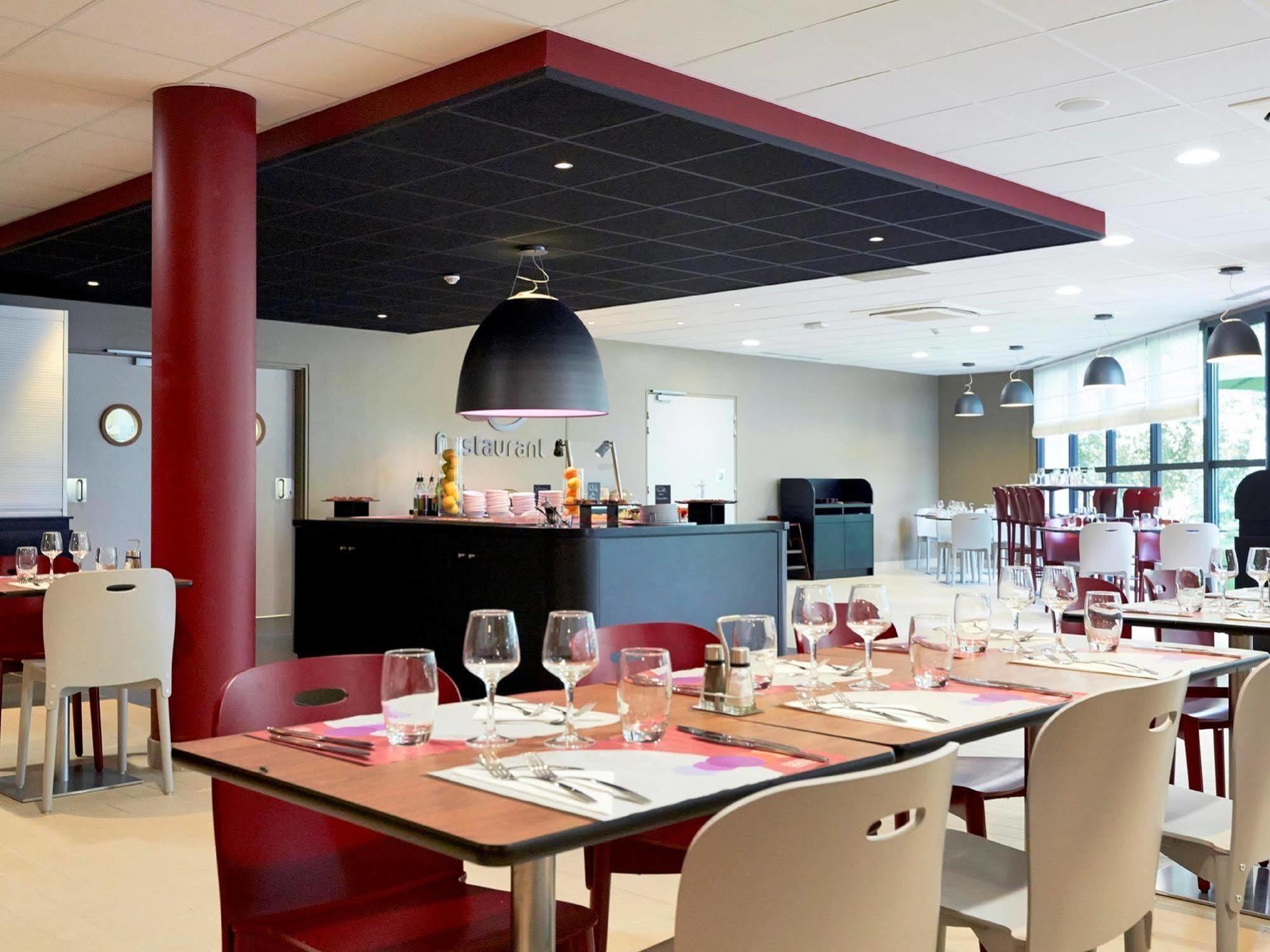 Campanile Bordeaux Ouest - Merignac Aeroport Exterior photo